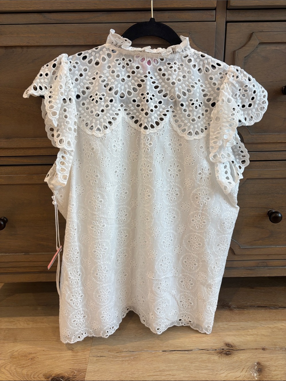 Boutique White Eyelet Blouse Top Sincerely Ours Medium NWT $105 100% Cotton - Picture 5 of 7